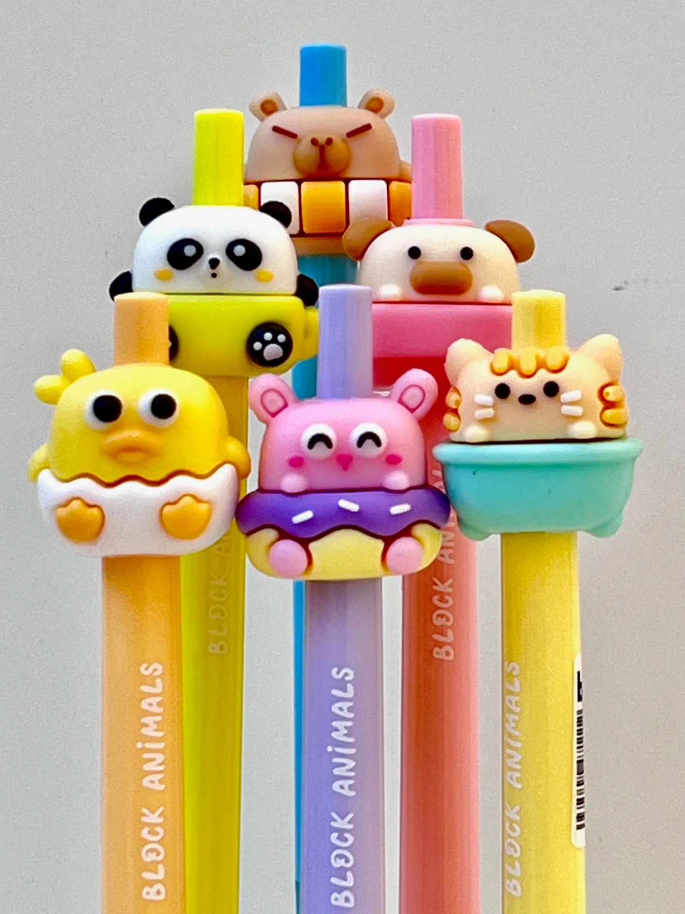 22652 ADORABLE ANIMALS RETRACTABLE GEL PEN-36